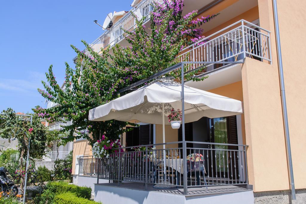 Apartments Grgic Trogir Quarto foto